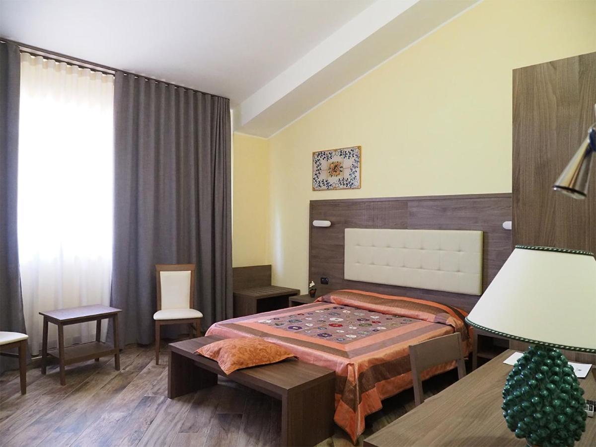 Agriturismo Il Drago Piazza Armerina Eksteriør billede
