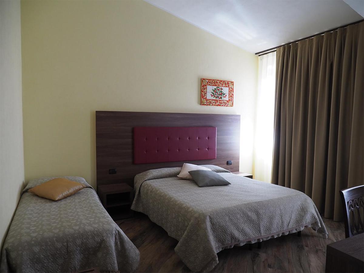 Agriturismo Il Drago Piazza Armerina Eksteriør billede